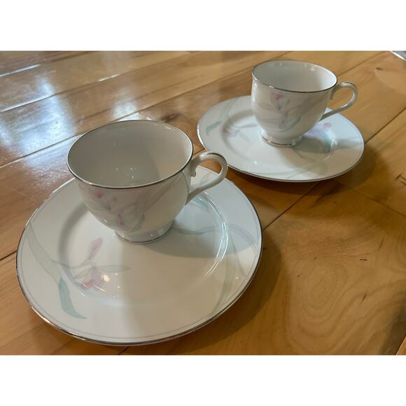 Mikasa Fine China June Garden Place Setting Dinner, Salad Plates & Cups - Picture 2 of 16